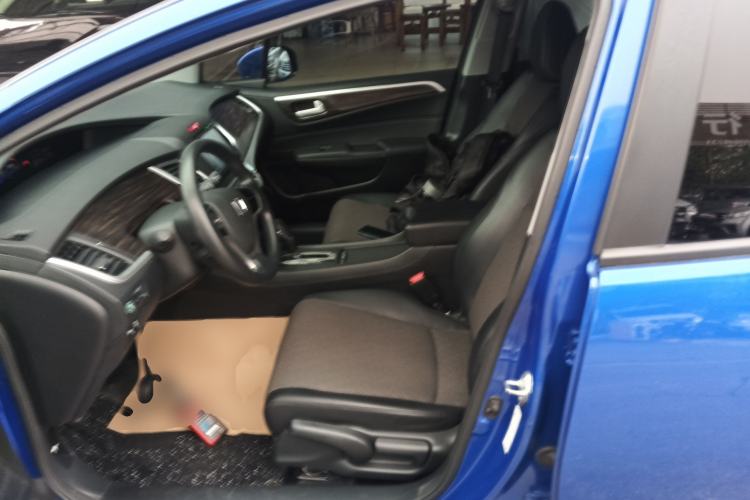 Used Honda Jade 2017 1.8L automatic Comfort version 5 seats
