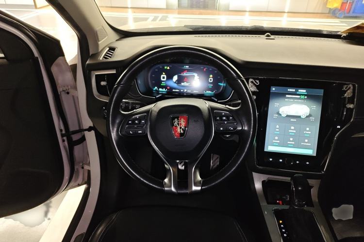 Used Roewe RX5 New Energy 2017 eRX5 50T Hybrid Connected Prestige Flagship Edition
