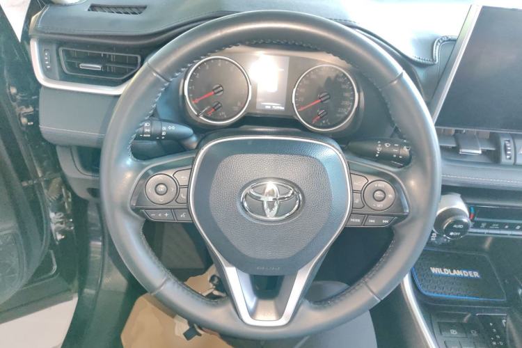 Used Toyota Wildlander 2022 2.0L CVT Two-Wheel Drive Luxury PLUS Edition
