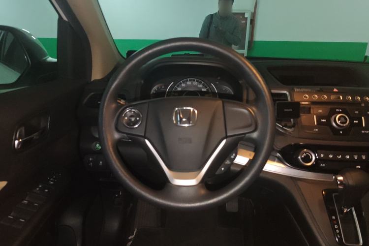 Used Honda CR-V 2016 2.0L two-wheel drive Urban Edition Steering Wheel