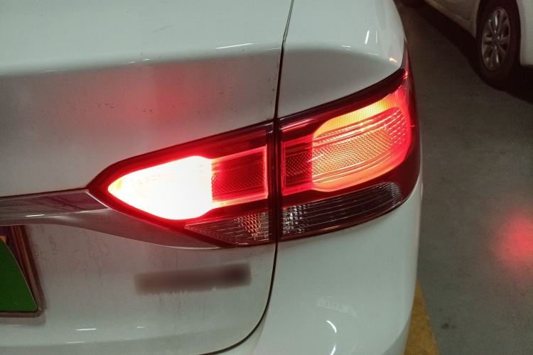 Used Kia Forte 2014 1.6L MT GL