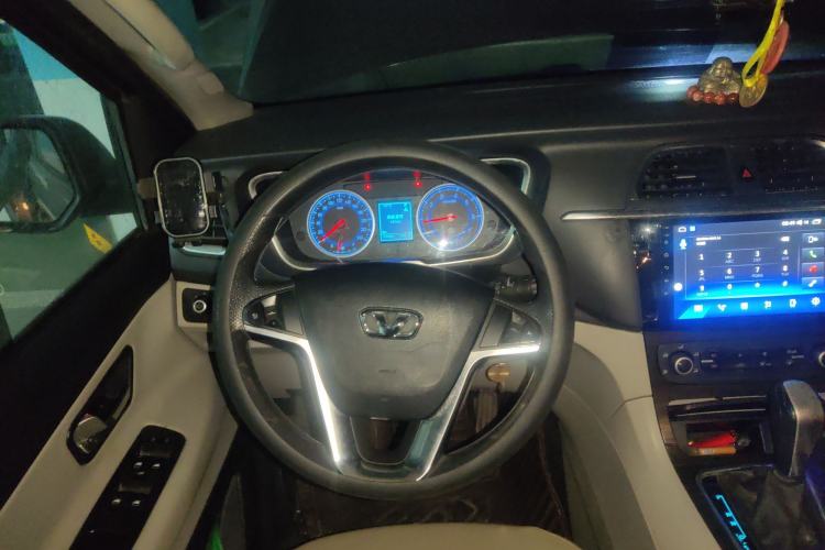 Used Huasong 7 2015 2.0T Automatic Comfort Model