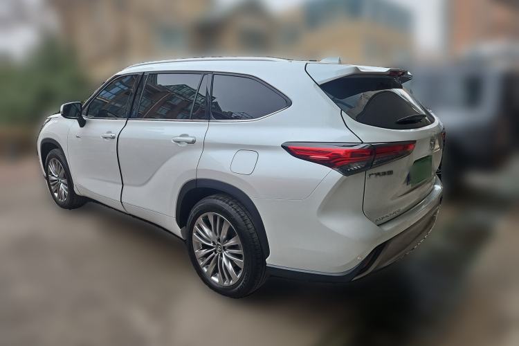 Used Toyota Highlander 2024 2.5L Smart Electric Hybrid Dual-Engine Four-Wheel Drive Prestige Version – 7 Seats
