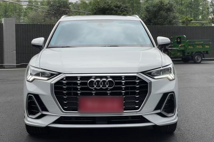 Used Audi Q3 2023 35 TFSI Fashion Dynamic Model (1.4T) Exterior 8