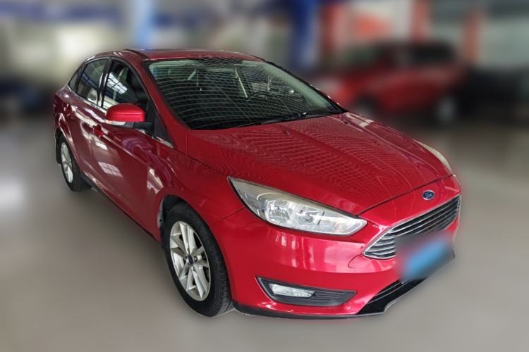 Used Ford Focus 2018 Sedan Classic 1.6L Automatic Trendy SmartDrive Edition Front Right 45 Deg