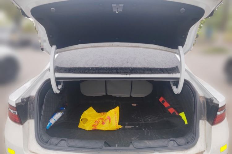 Used Geely Auto Preface 2021 Revised Version 2.0TD Luxury Edition Trunk