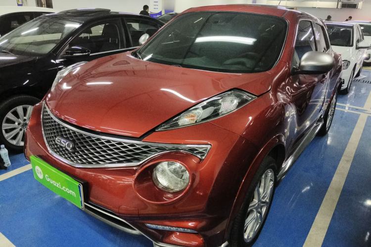 Used Infiniti ESQ 2014 1.6L Spontaneous Edition