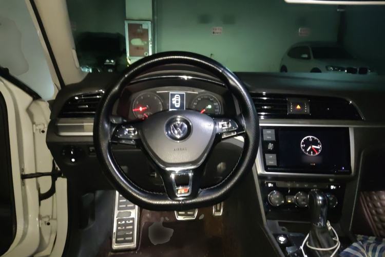 Used Volkswagen Lamando 2019 280TSI DSG Comfort Edition China VI standard
