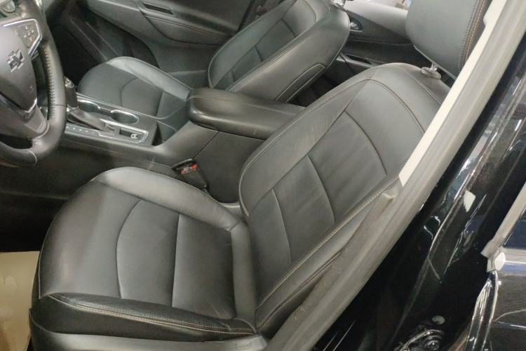 Used Chevrolet Equinox 2019 535T Automatic YuJie Edition China V Standard Left Front Seat