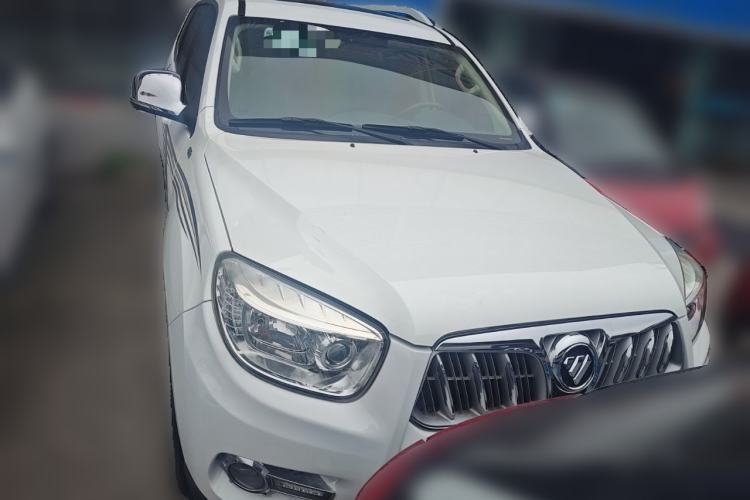 Used Foton Savana 2017 2.0T Automatic All-Wheel Drive Gasoline Flagship 7-Seater Front