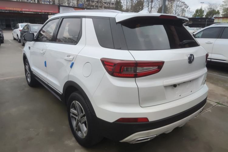 Used Changan CS55 2017 1.5T Manual Colorful Edition
