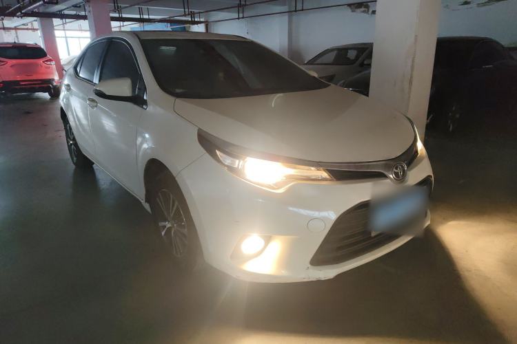 Used Toyota Levin 2014 1.6G-L Manual Leading Edition Front Right 45 Deg