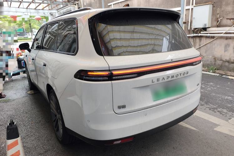 Used Leapmotor C16 2026 All-Electric 630 LiDAR Zhizun Edition 6 Seats