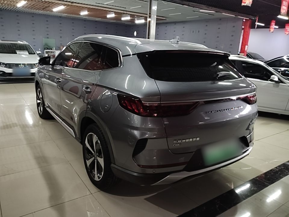 BYD Song PLUS New Energy 2021 DM-i 110KM Flagship PLUS — снимка 4