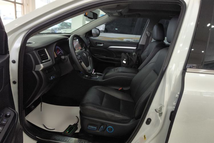 Used Toyota Highlander 2015 2.0T Four-Wheel Drive Luxury Edition 7-Seater