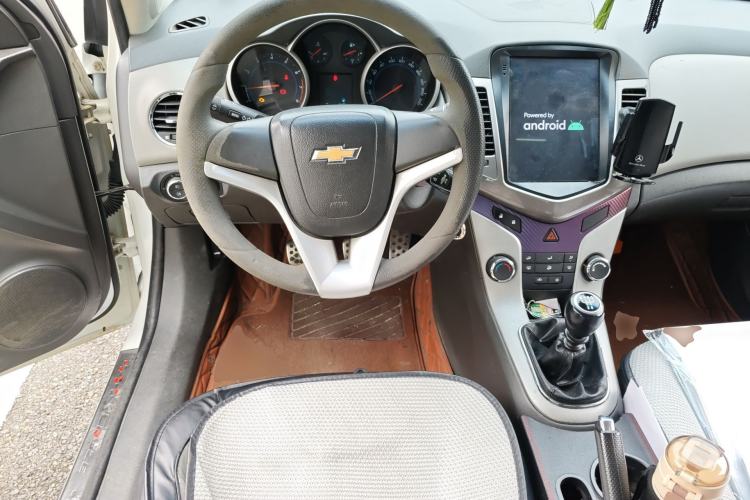 Used Chevrolet Cruze 2012 1.6L SL Grand Edition Manual Transmission
