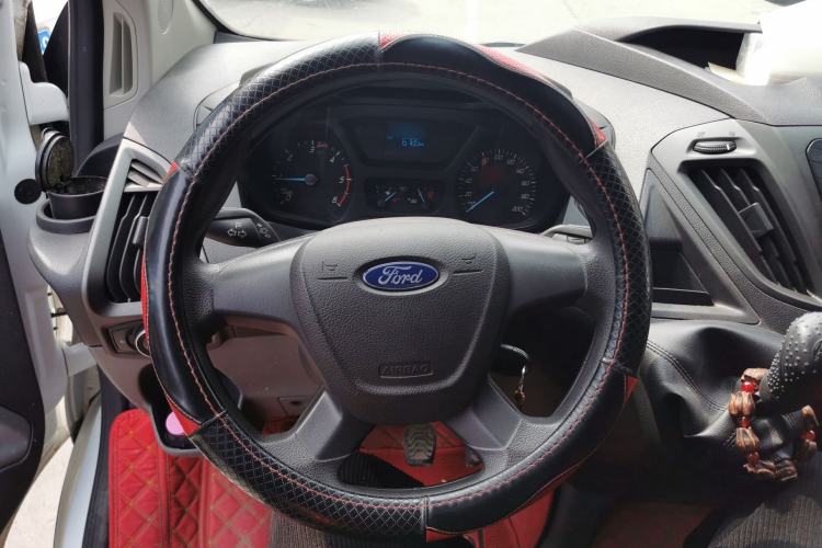 Used Ford Transit 2019 2.0T Diesel Multi-Purpose Commercial Vehicle Mid-Drive Mid-Roof 6-Seater China VI Standard