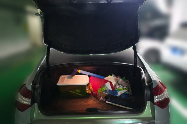 Used Citroen C5 2011 2.3L Automatic Zunyu Version
