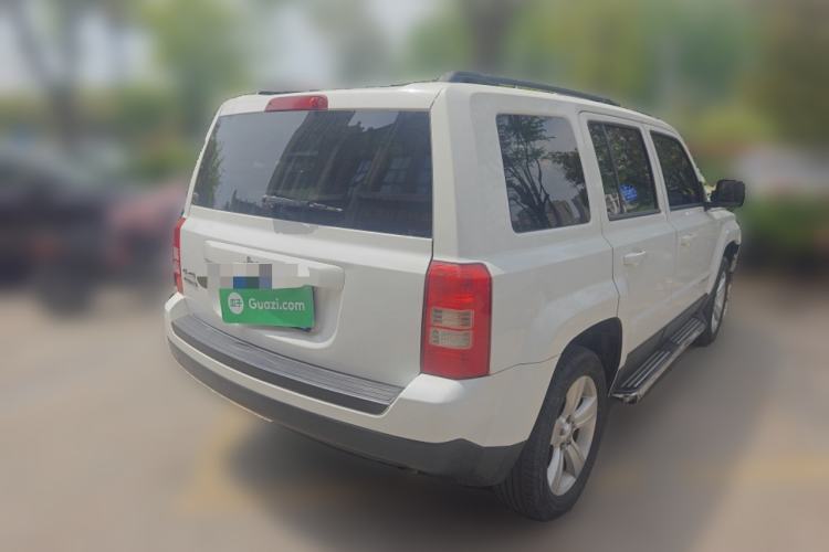 Used Jeep Patriot 2014 2.0L Sport Enhanced Edition Rear Right 45 Deg