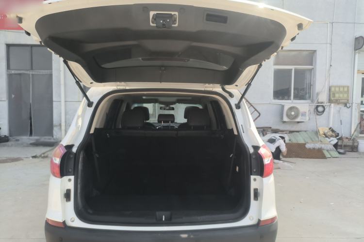 Used SWM X7 2018 1.8L Manual Comfort Version 7 Seats
