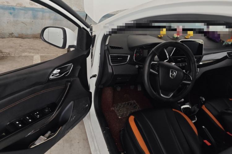 Used Baojun 310 2016 1.2L Manual Luxury Model