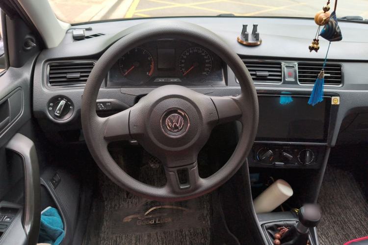 Used Volkswagen Santana 2015 1.4L Manual Fashion Edition