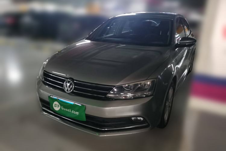 Used Volkswagen Sagitar 2015 230TSI Automatic Comfort Version