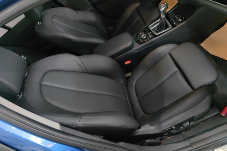 Used BMW 1 Series 2018 Facelifted 118i Sport Edition
