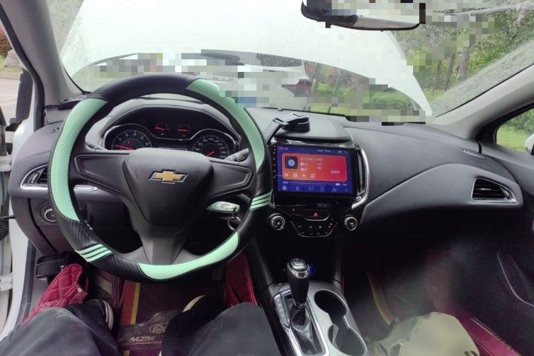 Used Chevrolet Cruze 2018 320 Automatic Pioneer Sunroof Edition