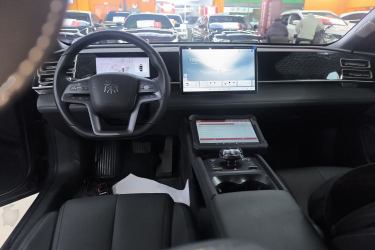 Used BYD Qin L 2025 DM-i Smart Drive 120KM Superior Model