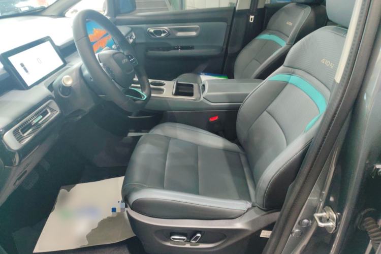 Used AION Y 2023 Plus 510 Smart Edition Left Front Seat