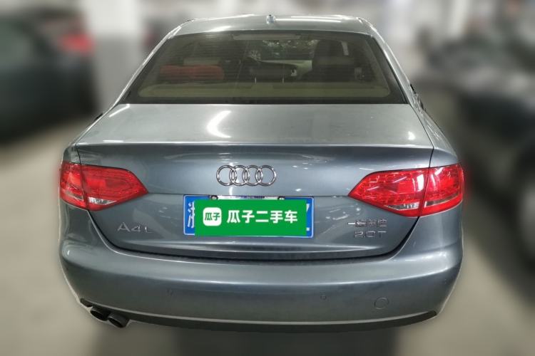 Used Audi A4L 2012 2.0 TFSI automatic Comfort trim level Rear