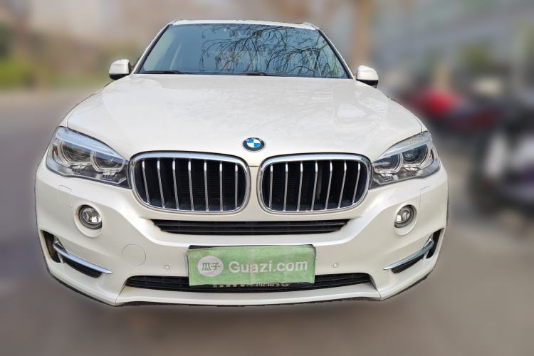 Used BMW X5 2017 xDrive28i
