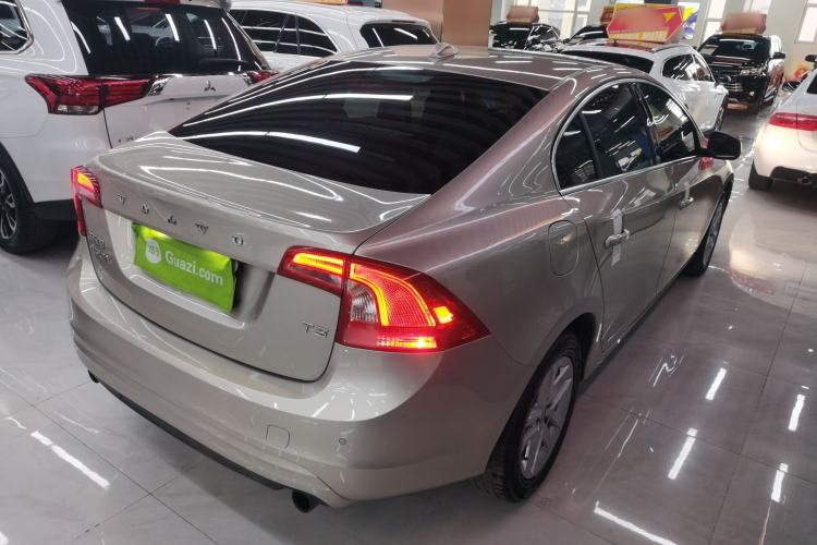 Used Volvo S60 2017 S60L T3 Smart Upgrade Edition Rear Right 45 Deg