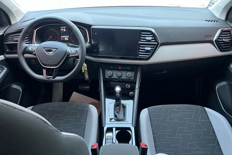 Used Jetta VS5 2024 280TSI Automatic Pioneer Edition
