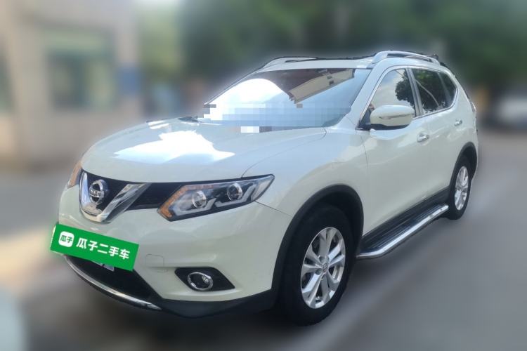 Gebrauchter Nissan X-Trail 2014 2.5L CVT Leading Edition 4WD