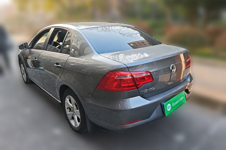 Used Volkswagen Bora 2013 1.6L Manual Comfort Model
