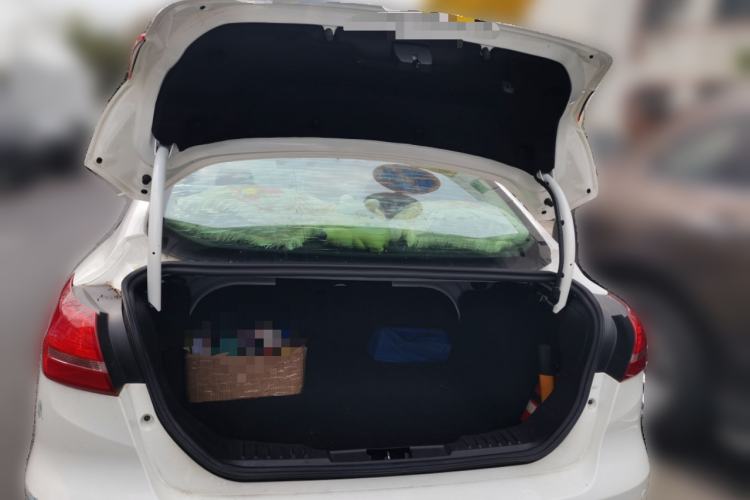 Used Ford Focus 2017 Sedan EcoBoost 125 Automatic Supreme Style SmartDrive Edition
