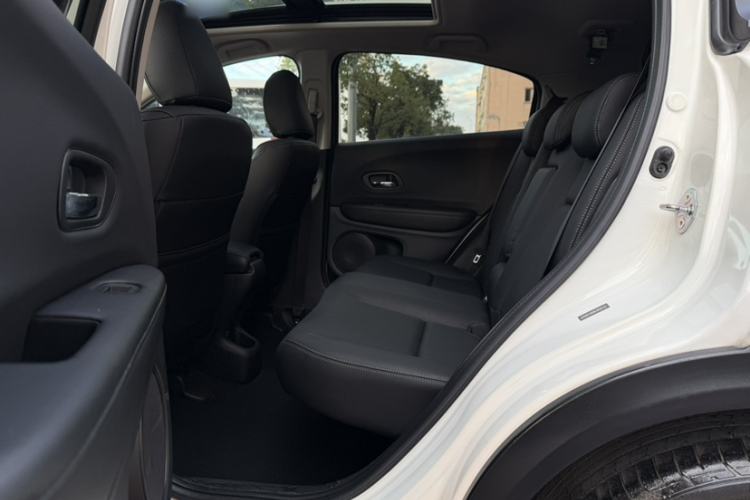 Used Honda Vezel 2019 1.5L CVT Pioneer Edition China V
