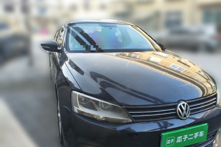 Used Volkswagen Sagitar 2012 1.6L Manual Comfort Model
