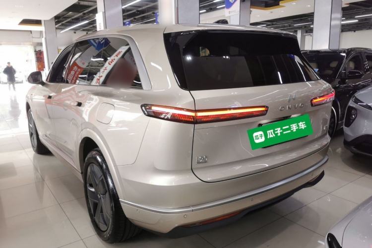 Used ONVO Luxeed L90 2025 Model—Max Six-Seater Version