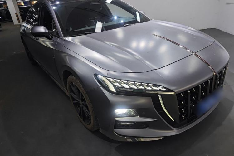 Used Hongqi H6 2023 2.0T ZhiZhen Edition Front Right 45 Deg