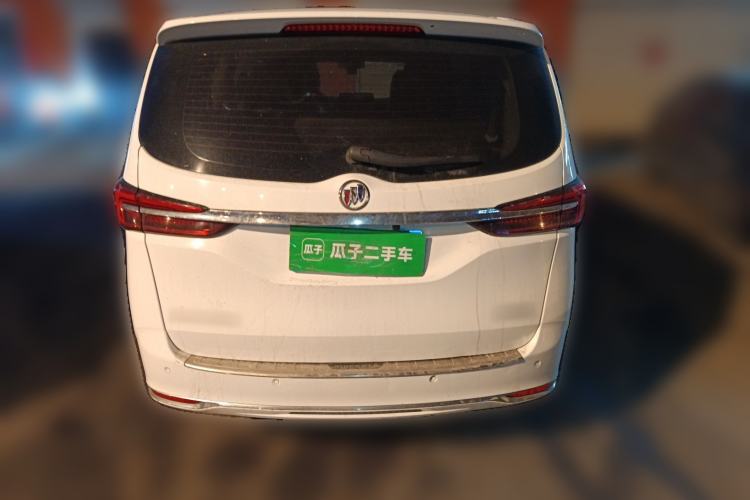 Used Buick GL8 2022 Land Cruiser Executive Class 652T Comfort Model