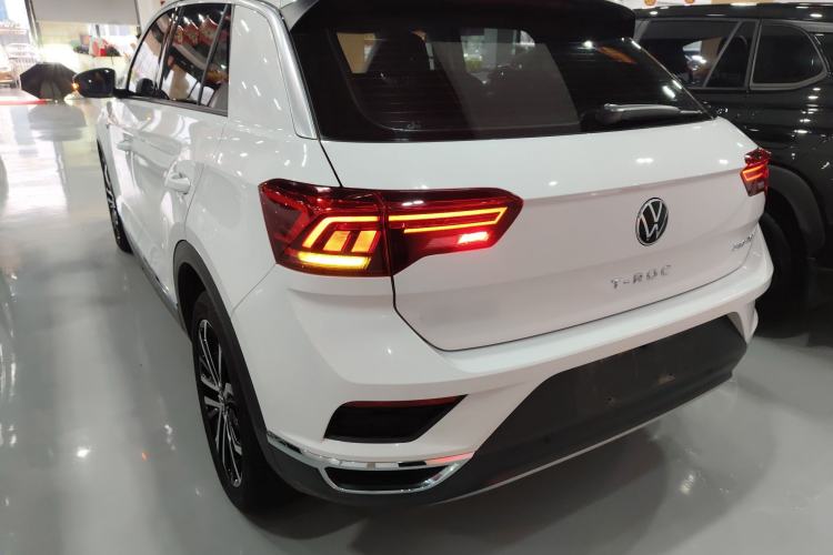 Used Volkswagen T-ROC 2021 280TSI DSG Two-Wheel Drive Comfort Connect Edition Rear Left 45 Deg