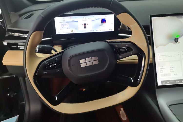 Used Geely Galaxy L6 2024 125km PLUS Dragon Edition