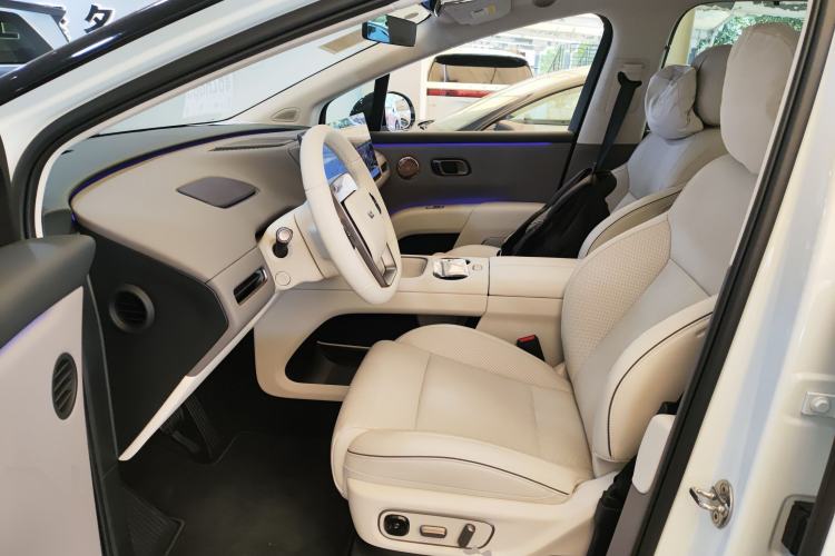 Used Li Auto i8 2025 Model Standard Version Left Front Seat