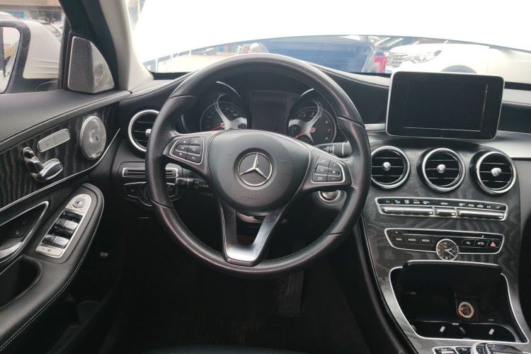Used Mercedes-Benz C-Class 2018 C 200 L Sport Edition Steering Wheel