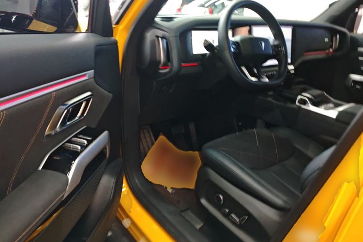 Used Deepal G318 2025 Worry-Free Cross-Country Edition Four-Wheel Drive Distant Mountains Version Interior 3