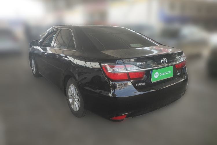 Used Toyota Camry 2015 2.0G Premier Edition
