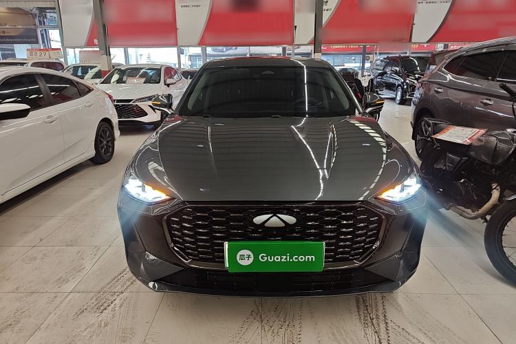 Used Chery Fengyun A8L 2025 1.5 TGDI 145 km Luxury Version